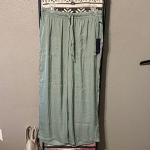 Wide Leg Relaxed pants